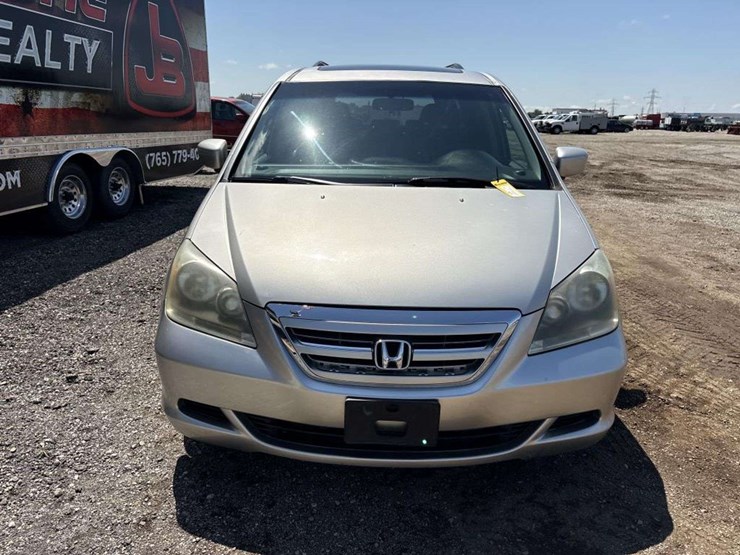 2005-honda-odyssey-image-6