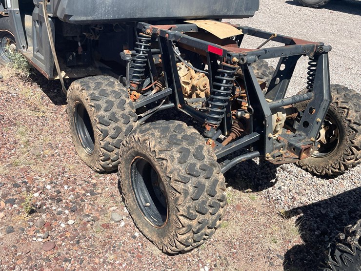 2015-polaris-ranger-image-4