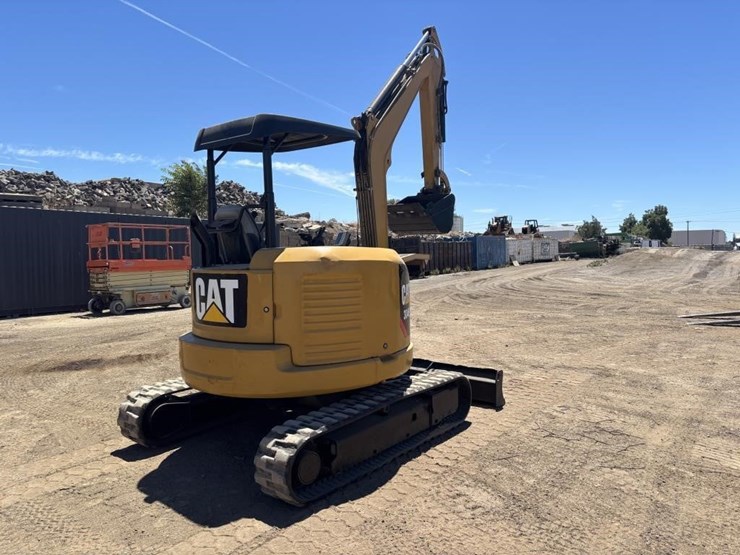 2017-caterpillar-304e2-cr-image-3