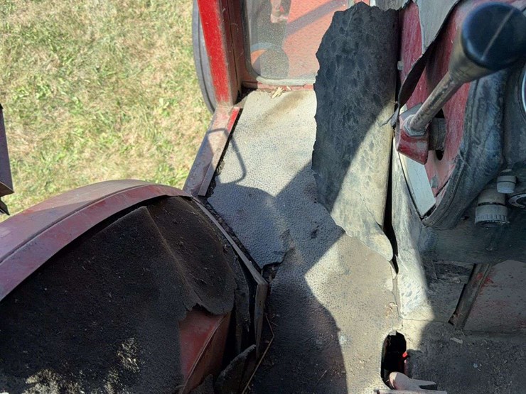 farmall-1566-turbo-image-61