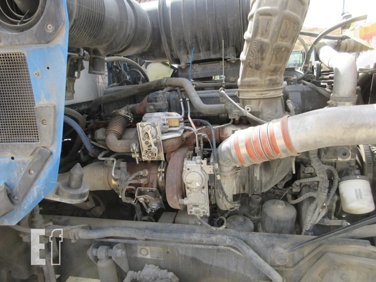 2015-kenworth-t800-image-5