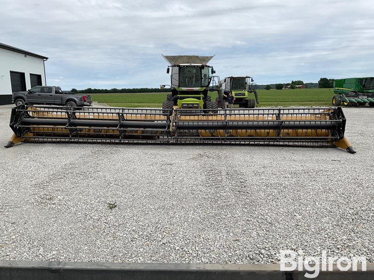 claas-1050-maxflex-535-series-platform-head-image-2