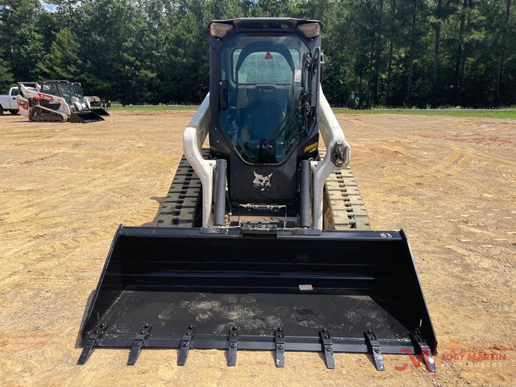2023-bobcat-t76-image-8