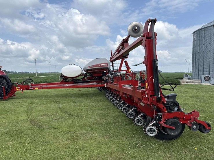 case-ih-2150-image-2