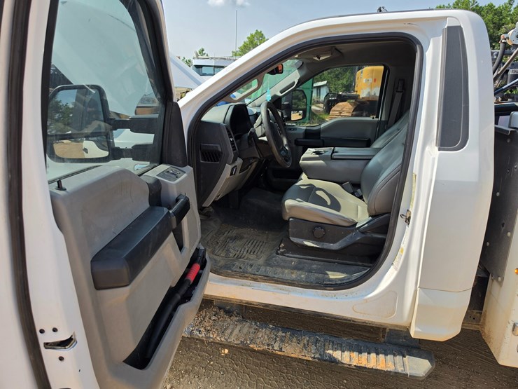 2018-ford-f250-image-42