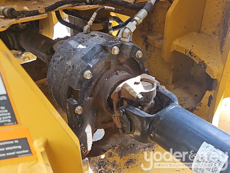 2023-deere-644p-image-22