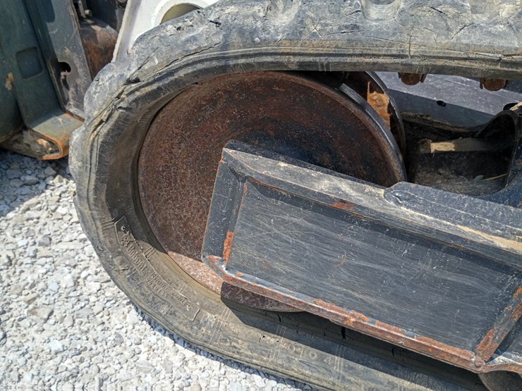 2024-bobcat-t650-image-42