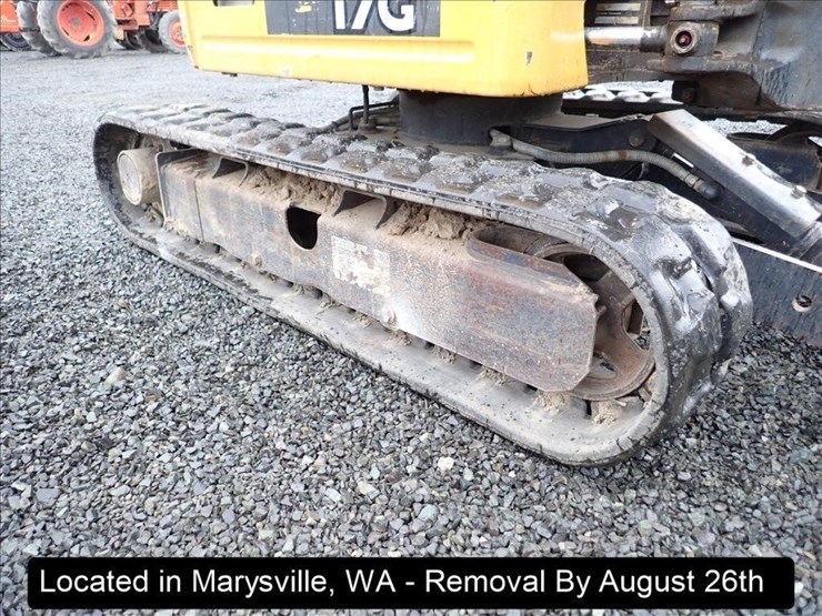 2019-deere-17g-image-13