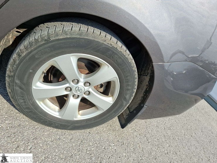 2016-toyota-sienna-image-21