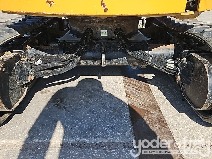 2023-caterpillar-301.7cr-image-25
