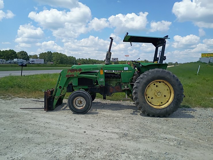 john-deere-2940-image-3
