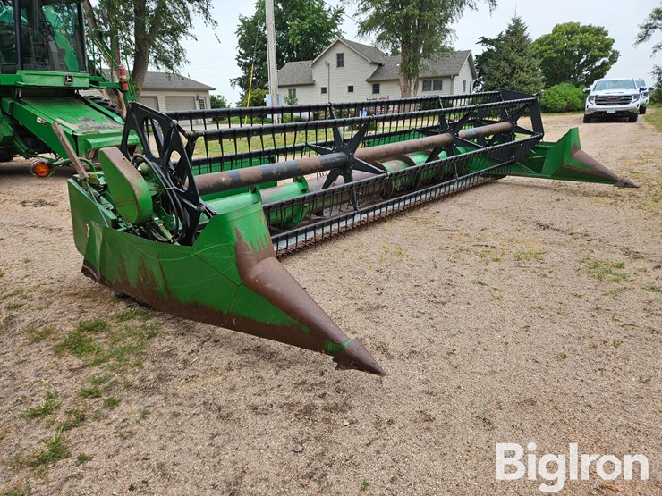 1995-john-deere-920-image-3