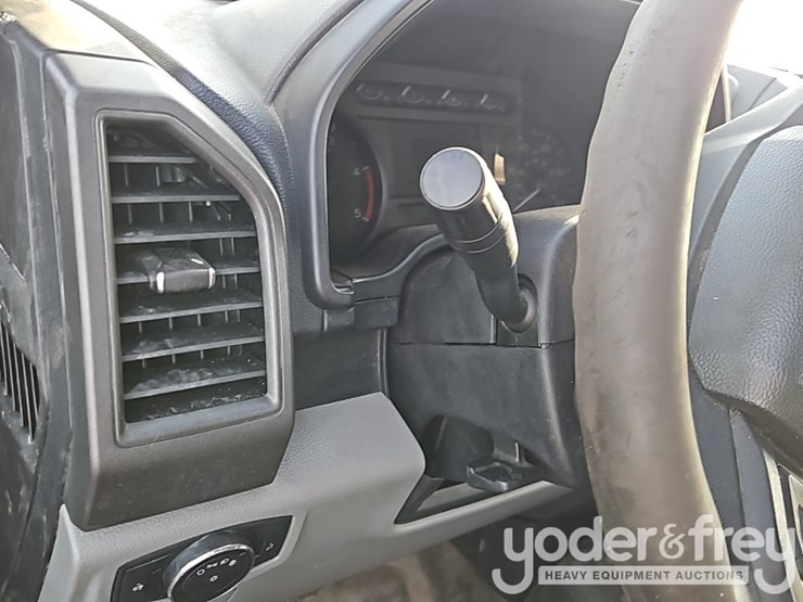 2018-ford-f550-image-26