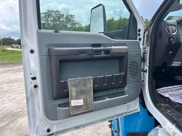 2019-ford-f750-image-13