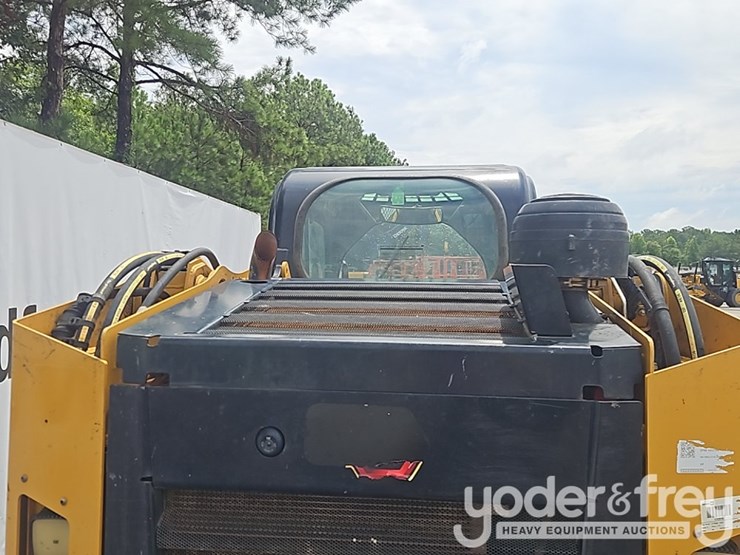 2020-caterpillar-279d3-image-22