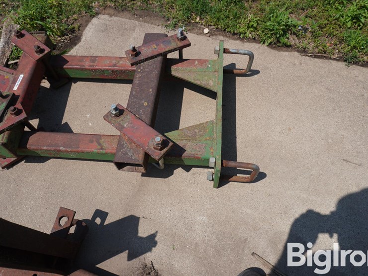 anhydrous-hitch-&-3-pt-hitch-image-11