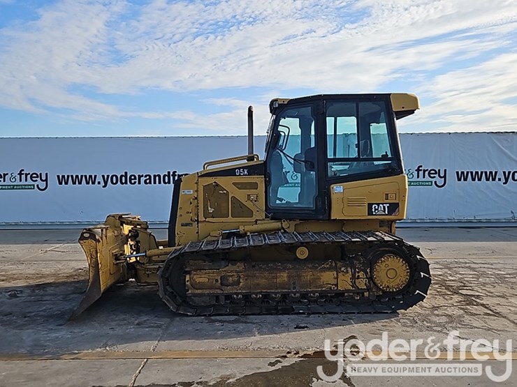 2011-caterpillar-d5k-image-3