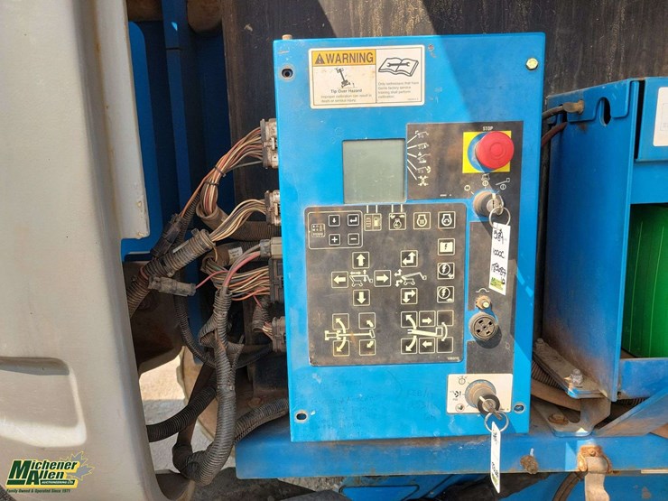 2013-genie-z135/70-image-20