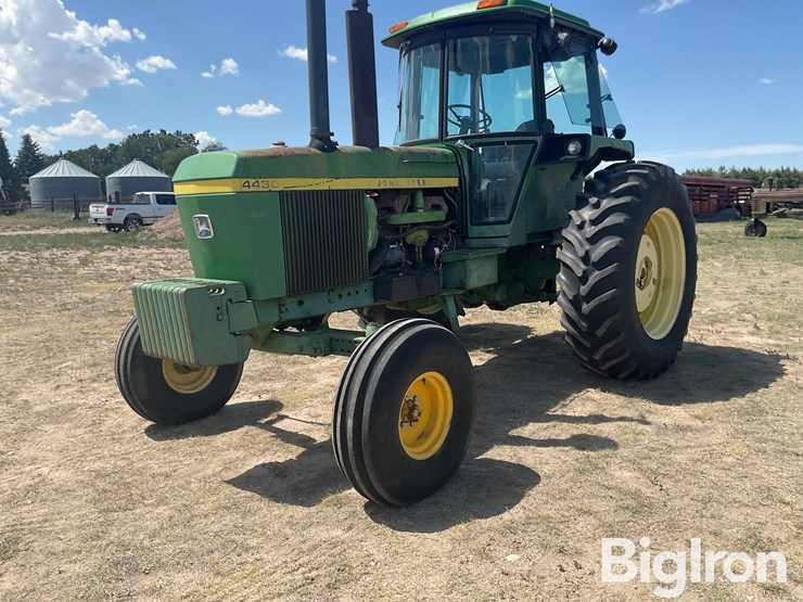 1977-john-deere-4430-image-1