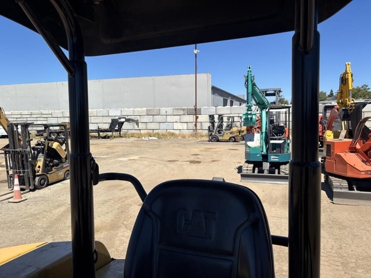 2017-caterpillar-304e2-cr-image-32