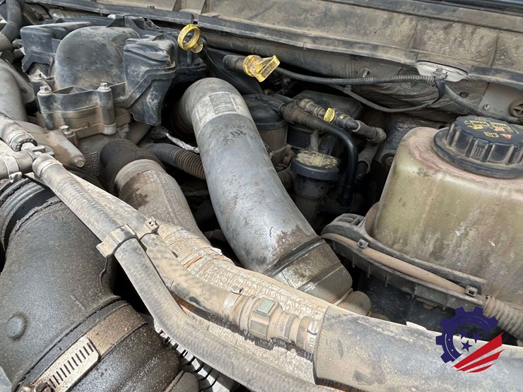 2015-ford-f550-image-50