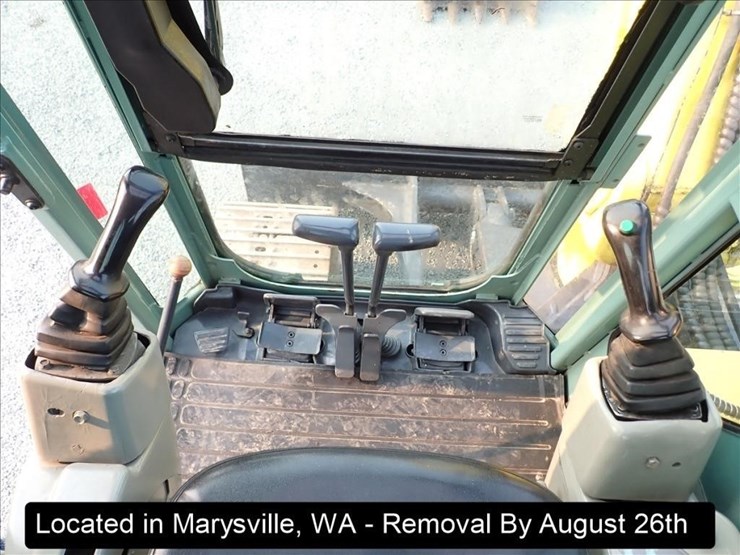 2002-yanmar-vio75-image-2