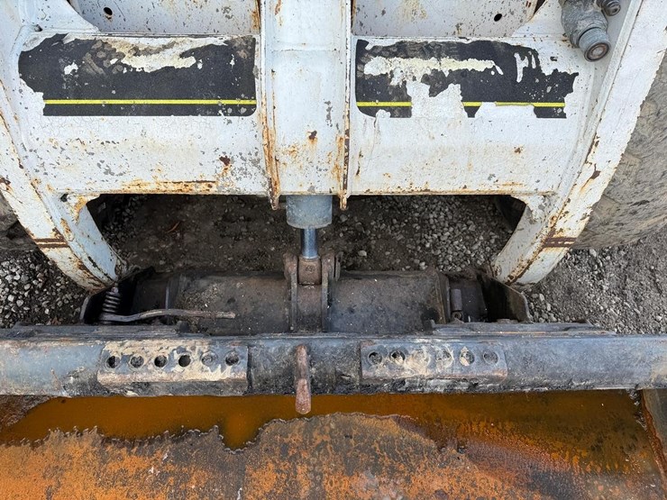 2003-bobcat-863-image-10