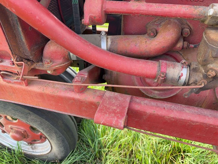 farmall-f-20-image-52