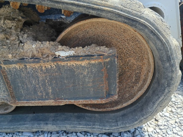 2023-bobcat-t650-image-58