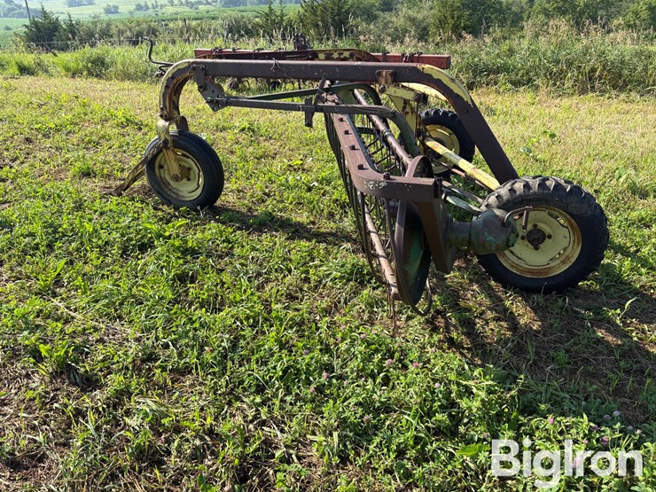 john-deere-640-image-8