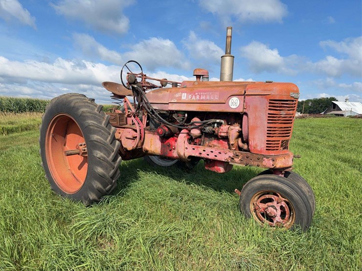 farmall-m-image-1