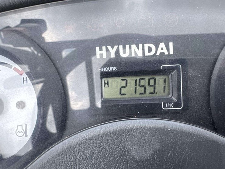 hyundai-25l-7a-image-15