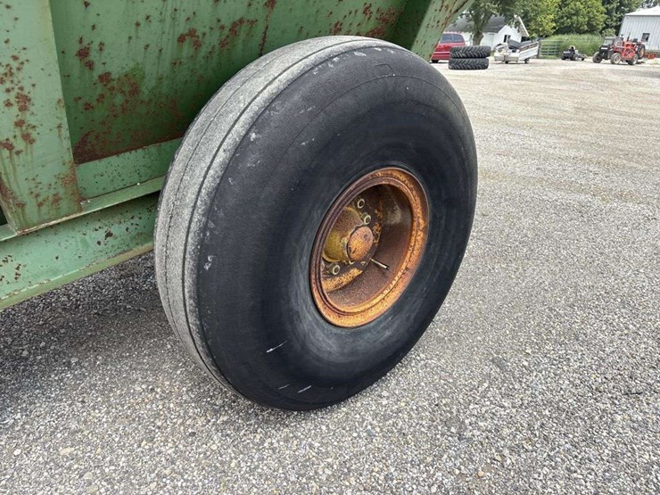 john-deere-1210a-image-6