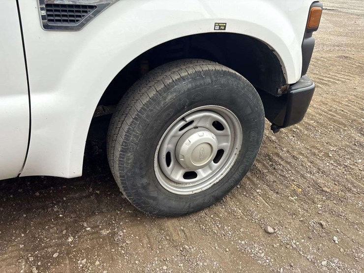 2008-ford-f350-image-11