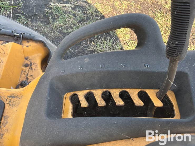 cub-cadet-gt1554-image-17
