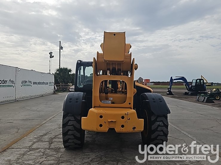 2017-jcb-510-56-image-19