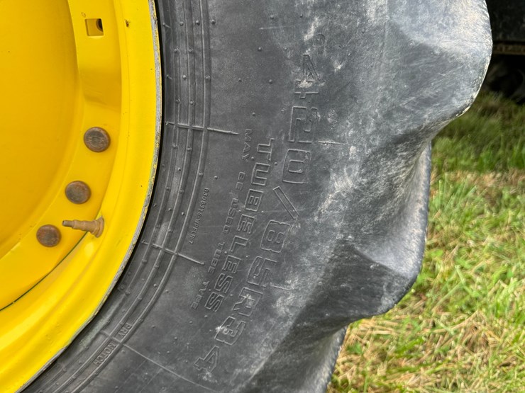 john-deere-8345r-image-26