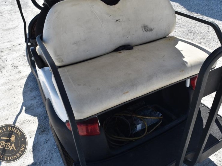 2015-club-car-precedent-electric-iq-46471-image-12
