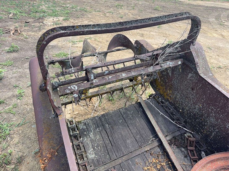 manure-spreader-image-9