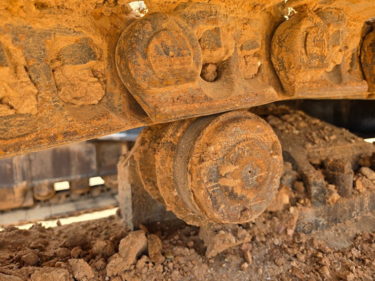 2018-deere-470g-lc-image-59