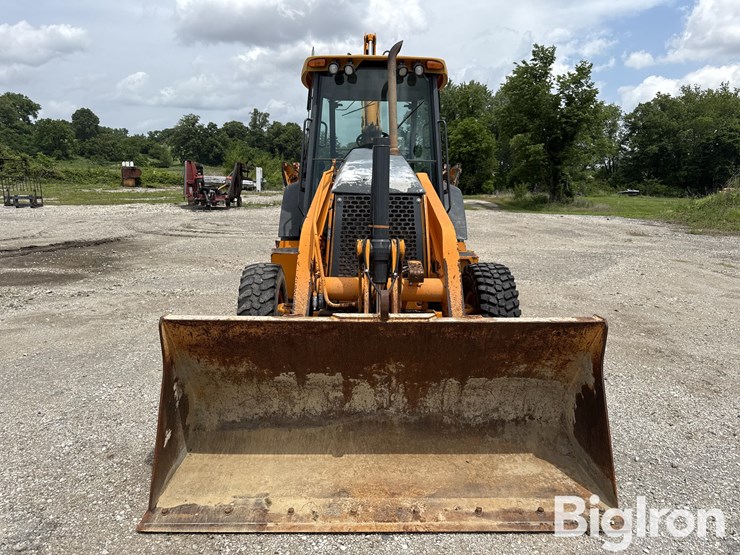 deere-410g-image-2
