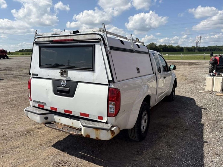 2017-nissan-frontier-image-3