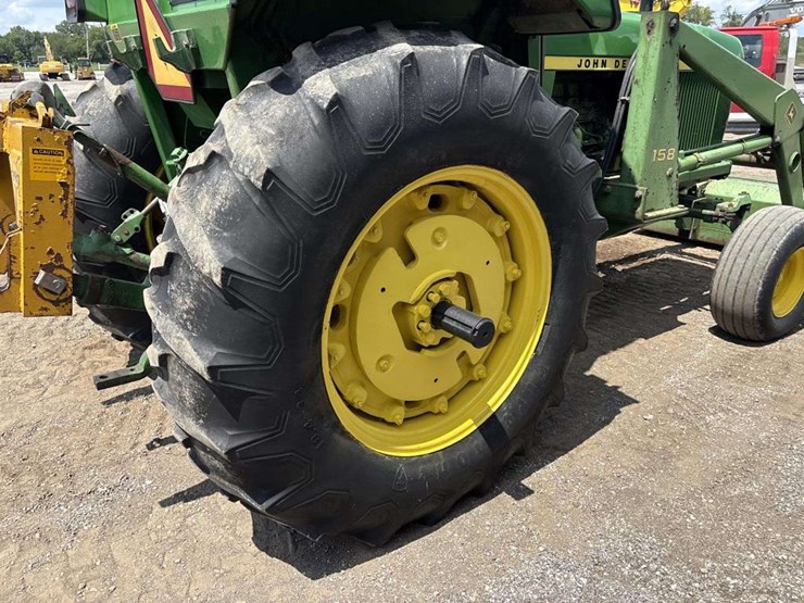 john-deere-4230-image-8