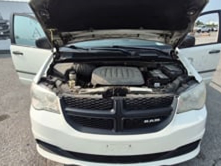 2012-ram-c/v-image-9
