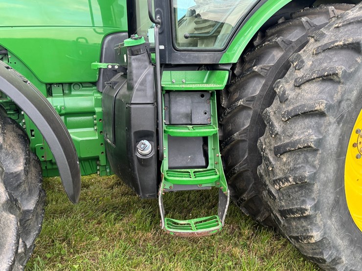 john-deere-8345r-image-32
