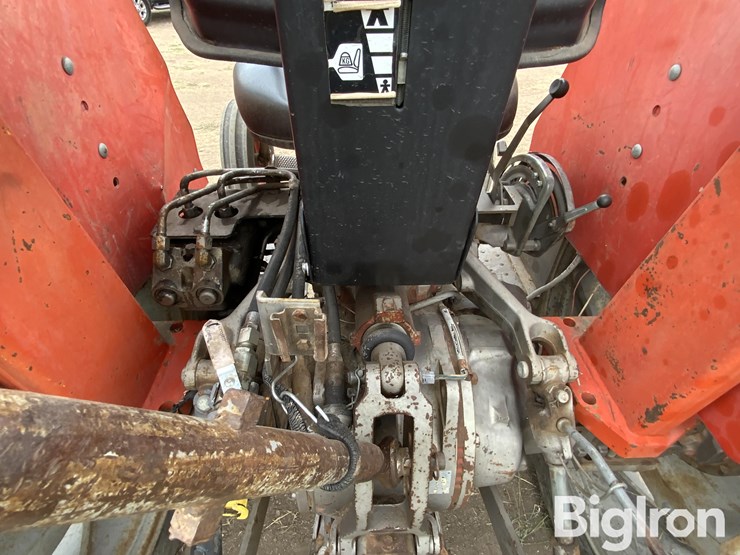1976-massey-ferguson-275-image-17