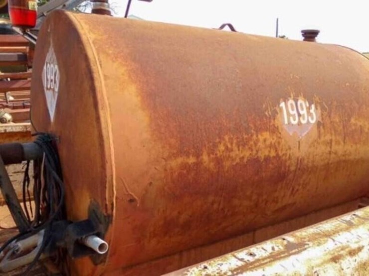 pickup-bed-trailer,-no-title,-300-gal-diesel-image-4