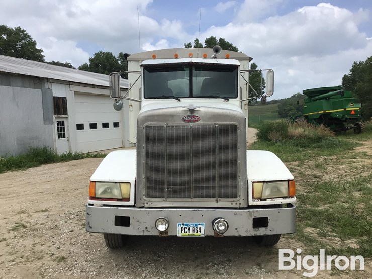 1988-peterbilt-377-image-2