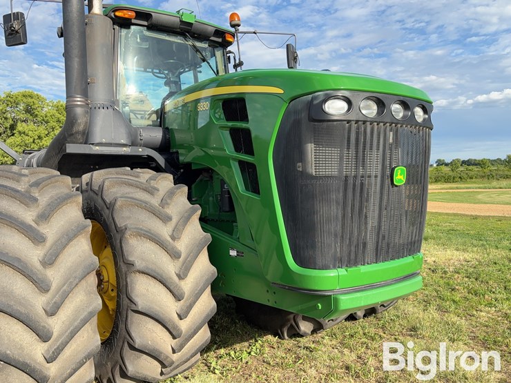 john-deere-9330-image-11