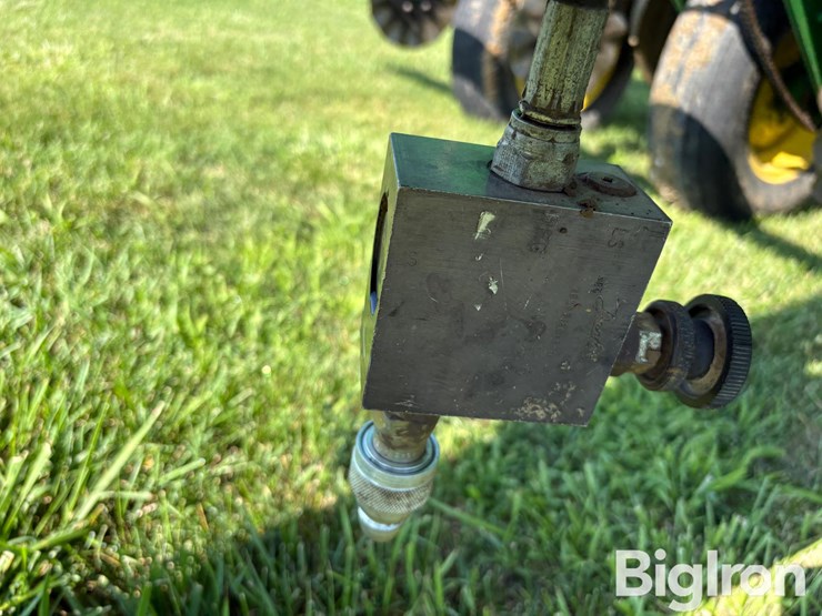 john-deere-7200-image-11
